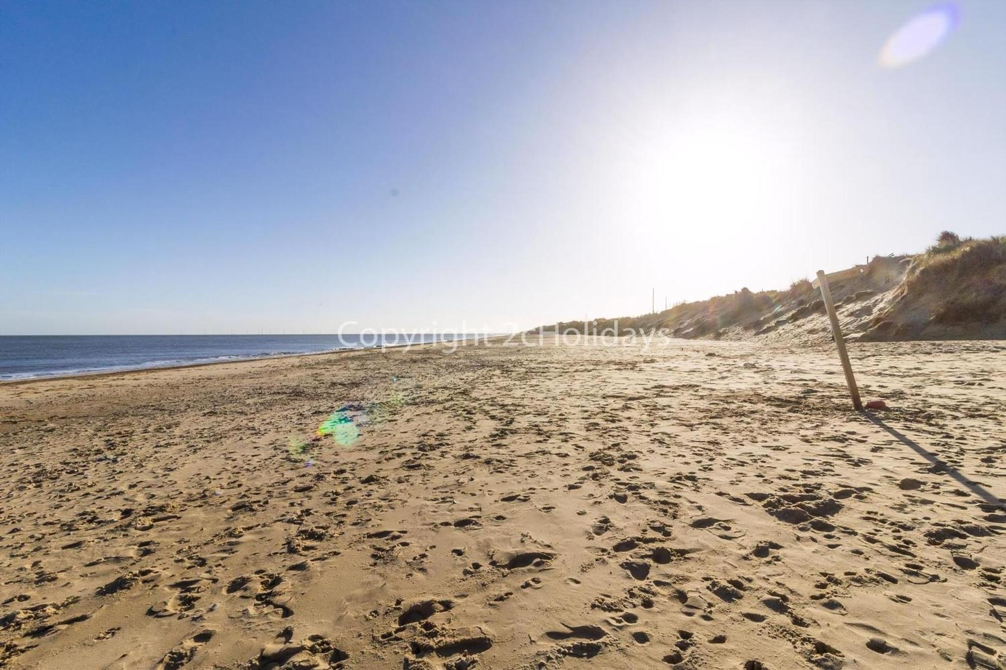 Great 3 Bedroom Chalet To Hire With In Hemsby, Great Seaside Break! Ref 18194B Extérieur photo