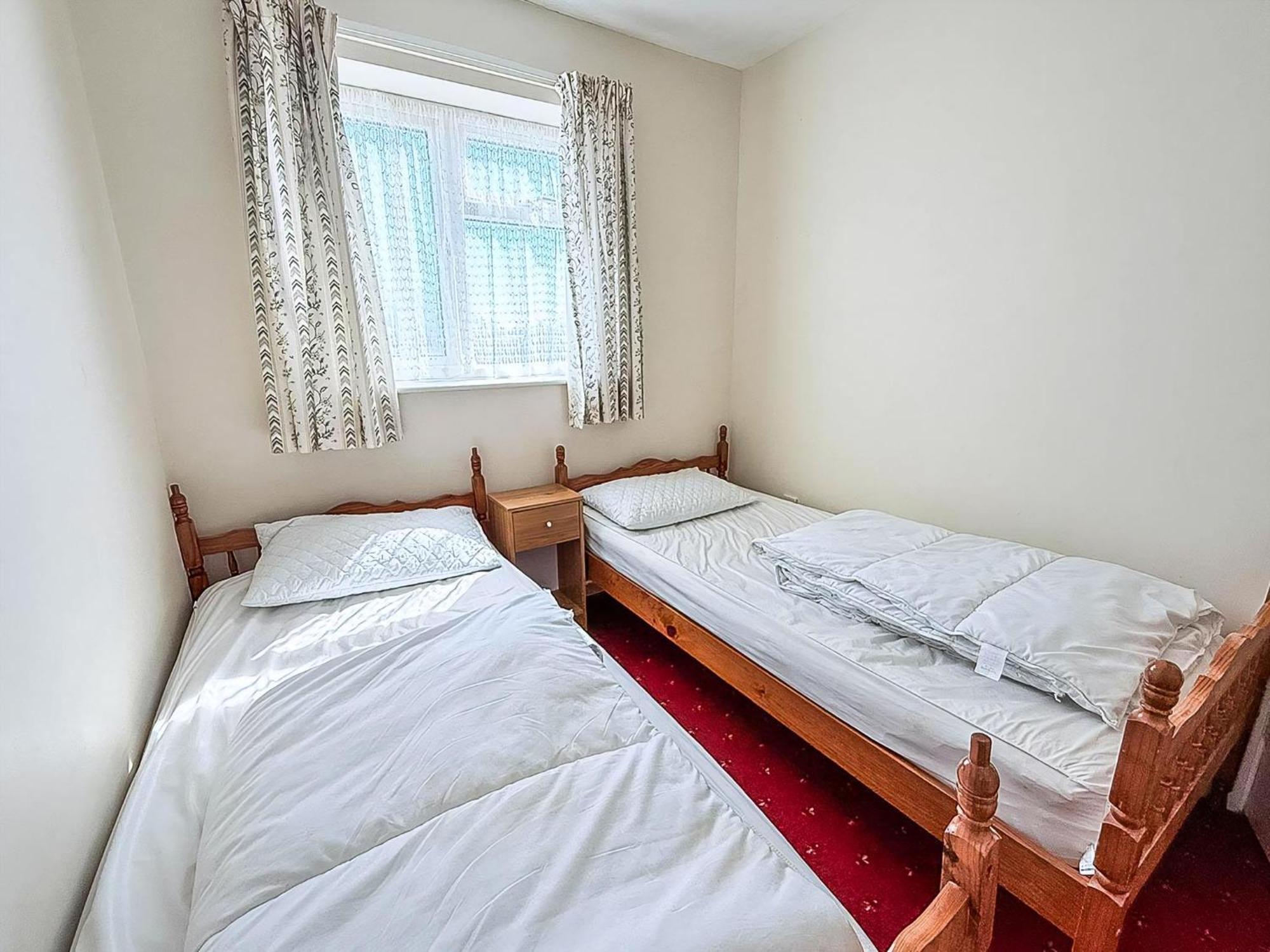 Great 3 Bedroom Chalet To Hire With In Hemsby, Great Seaside Break! Ref 18194B Extérieur photo